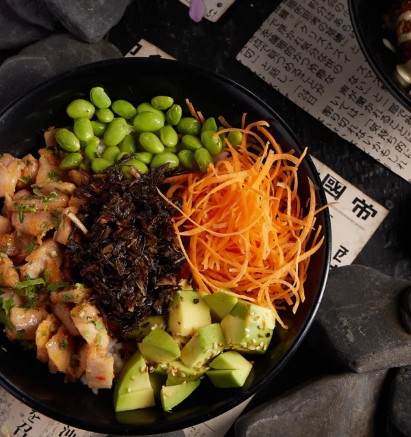 Poke de pollo